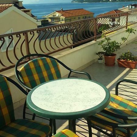 Apartman Lea Tučepi Buitenkant foto