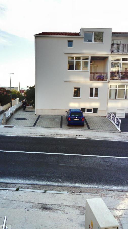 Apartman Lea Tučepi Buitenkant foto