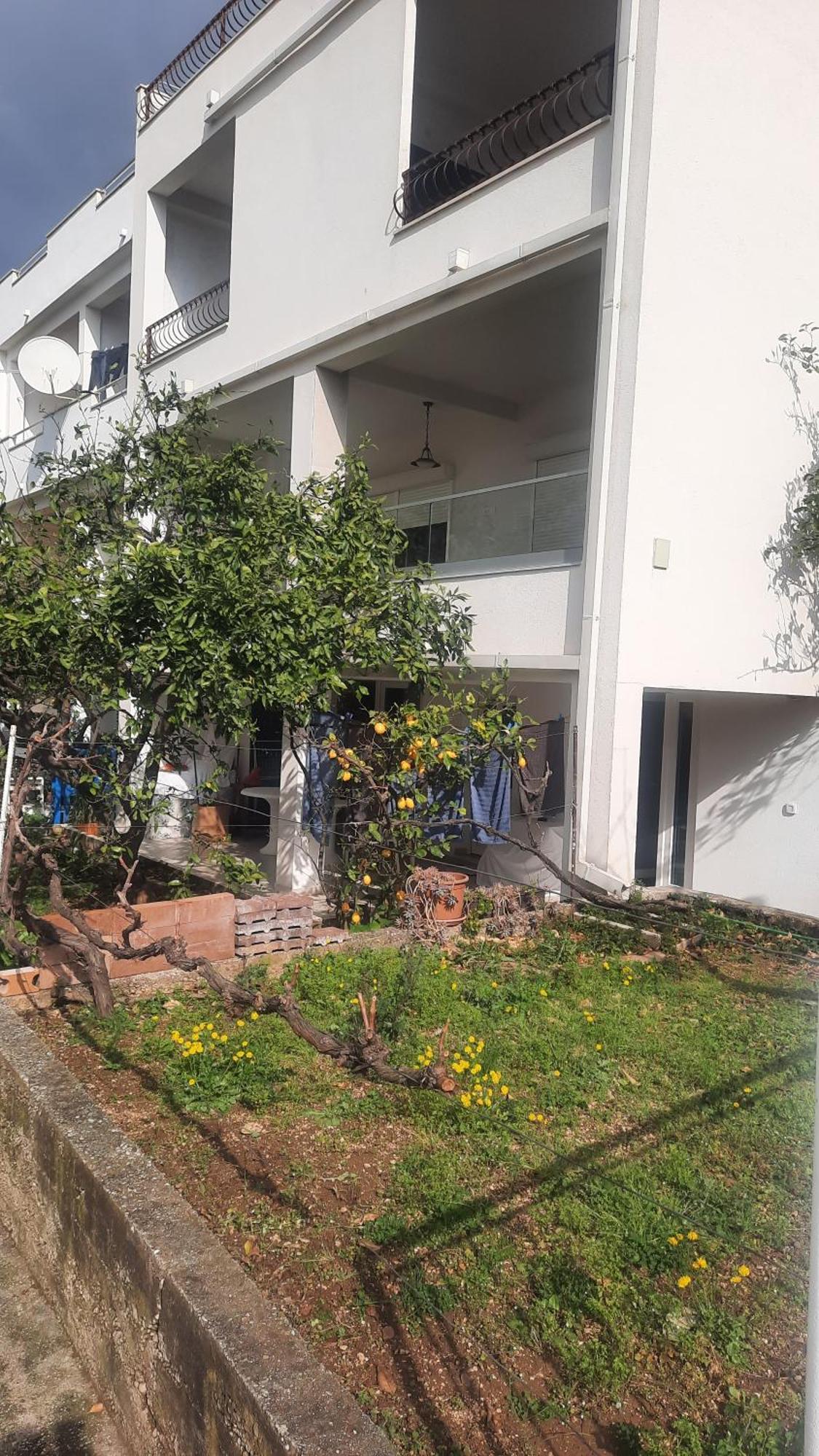 Apartman Lea Tučepi Buitenkant foto