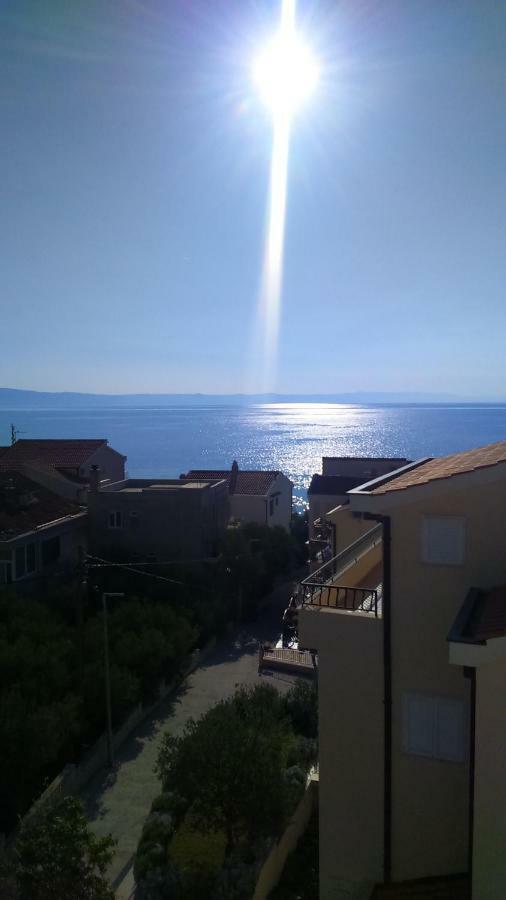 Apartman Lea Tučepi Buitenkant foto